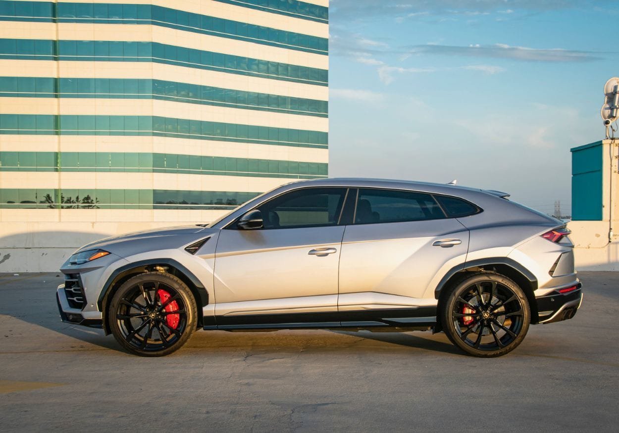 Silver Lamborghini Urus| Exotic Drives LA Car Rentals